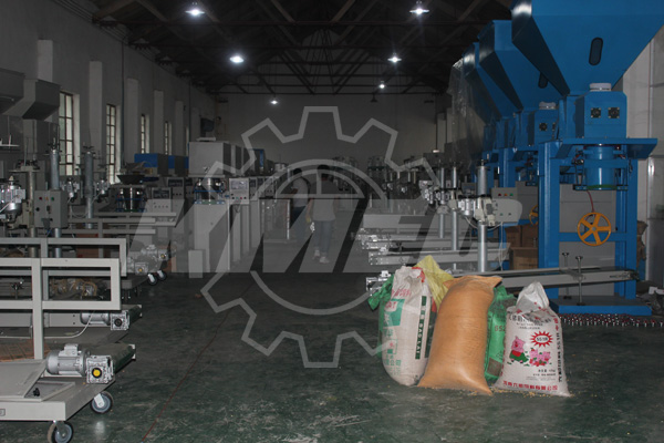 packaging machine workshop